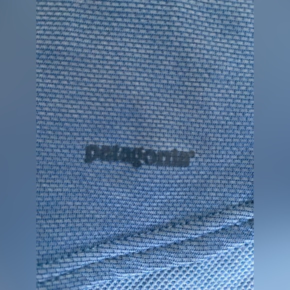 Patagonia capilene 3 base layer. Beautiful blue. Excellent condition. Small - Picture 3 of 6